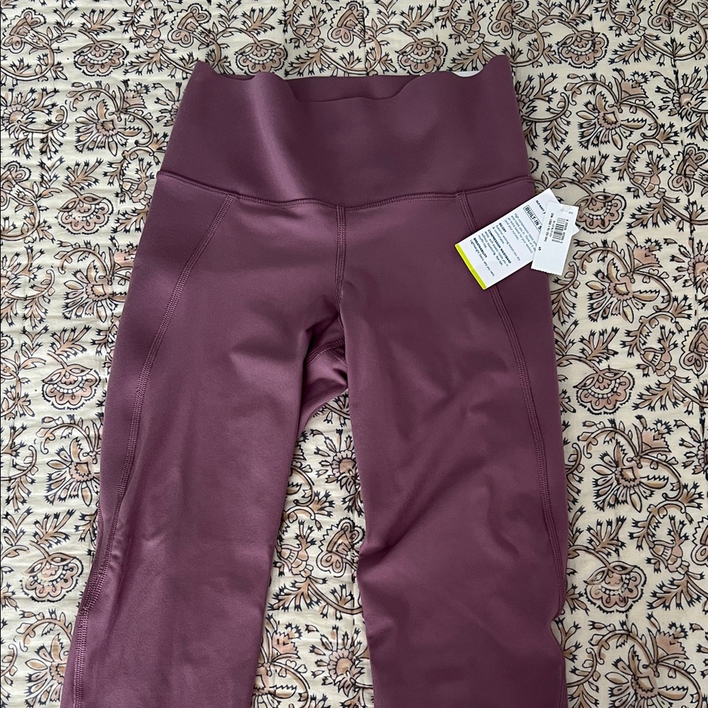 Old Navy Active Elevate Legging with Built In Sculpt 7/8 S
